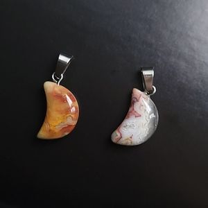 CRAZY LACE AGATE moon pendant